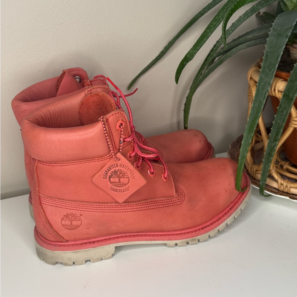 Timberland Women’s Premium Waterproof Boots Hiking Pink Leather PrimaLoft Size 9 - Picture 5 of 14
